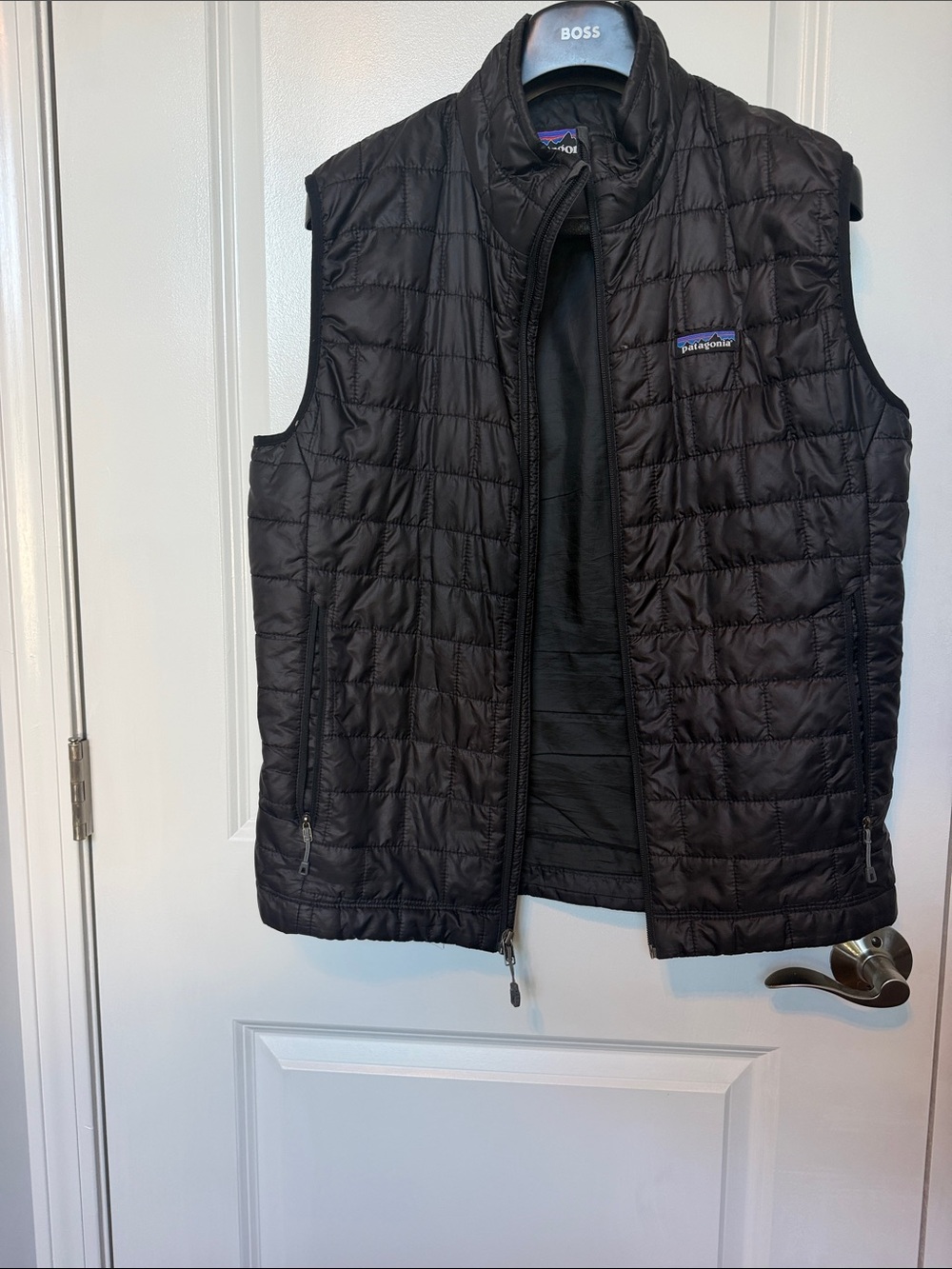 Patagonia Men's Black Quilted Insulated Vest